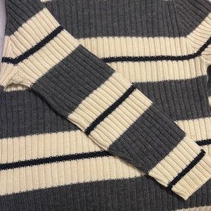 Vintage turtleneck sweater